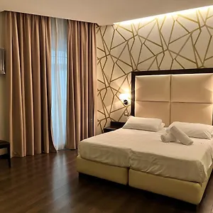 *** Hotel Catone District Italien